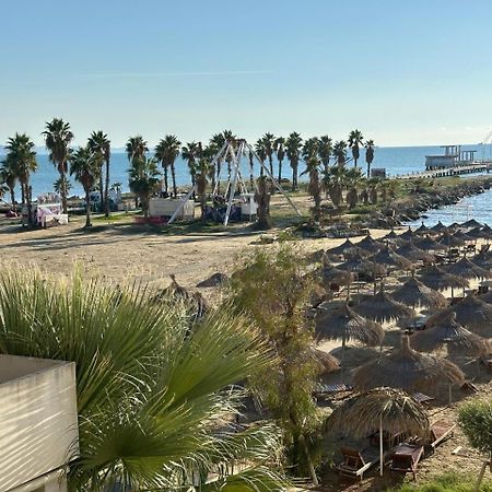 Beach View! Seaside Apartment Durrës Kültér fotó